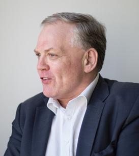 UK Publishers Association Chief Executive Barry McIlheney steps down