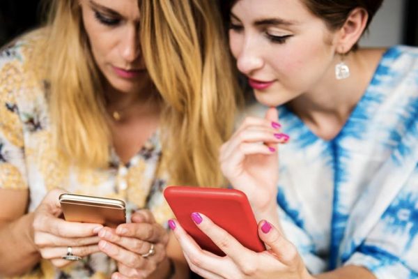 Mobile internet to reach 28 per cent of media use in 2020
