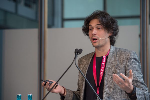 Innovating to survive: magazine media in Latin America and Spain