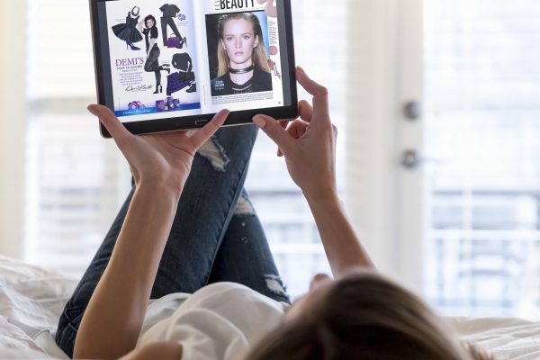 The rise of mobile news is not through free aggregator apps